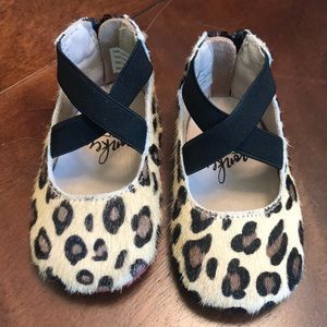 Monkey feet Leopard ballet flats